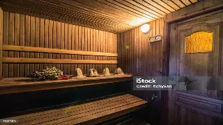 广州桑拿初体验：水疗师的秘密手法，让你瞬间满血复活！