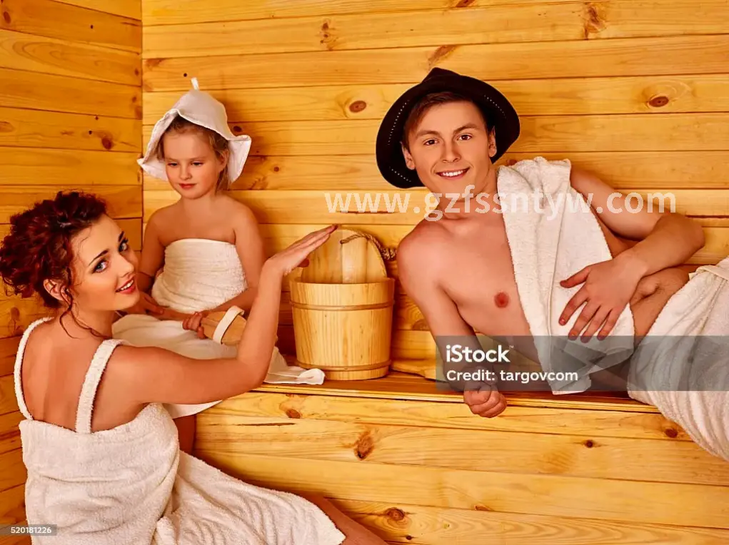 现代桑拿房内部