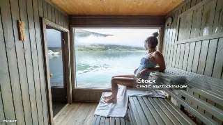 我的桑拿奇遇记：一次让我彻底放松的按摩之旅！ poster