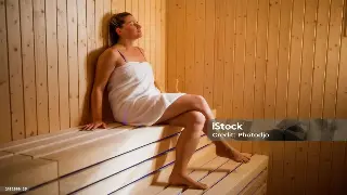 桑拿新风尚：告别千篇一律，拥抱个性化放松体验！ poster