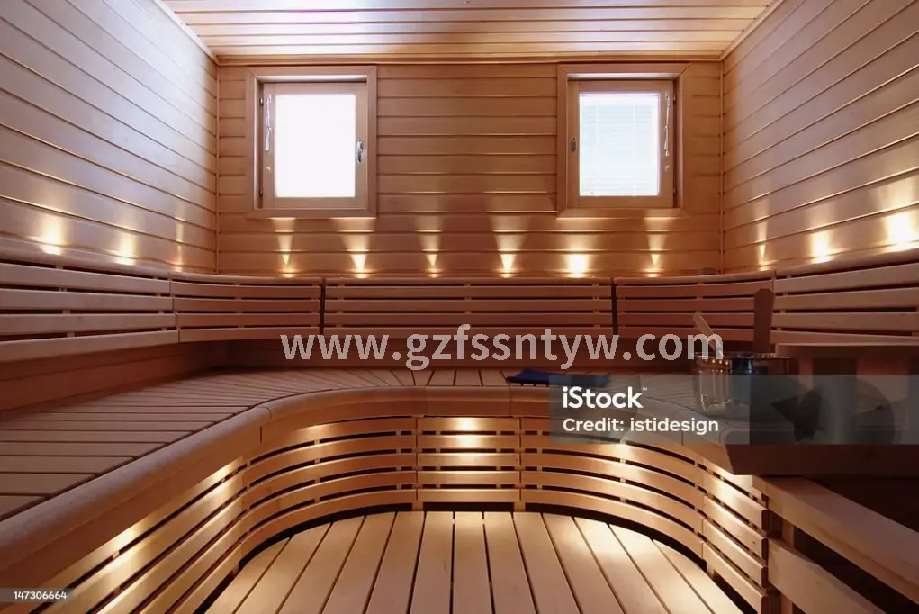 桑拿房内部
